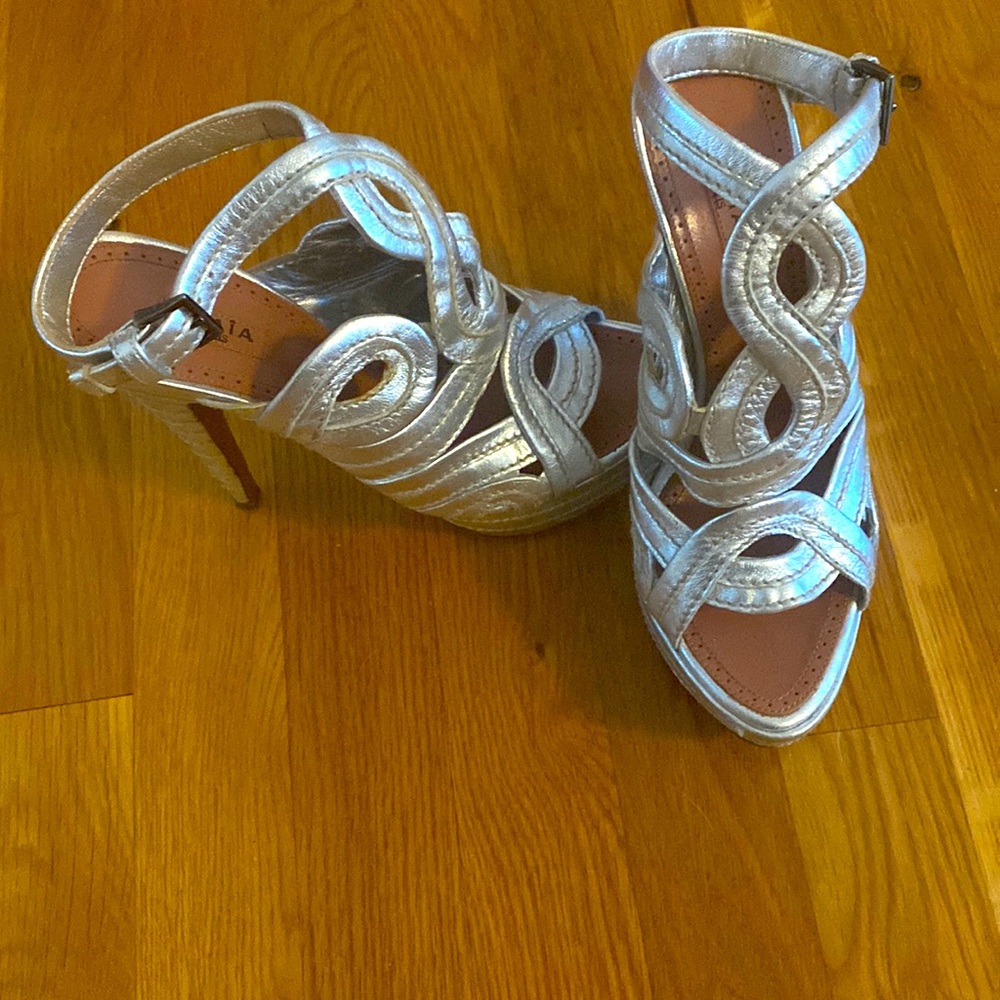 Alaia Silver leather Sandals
